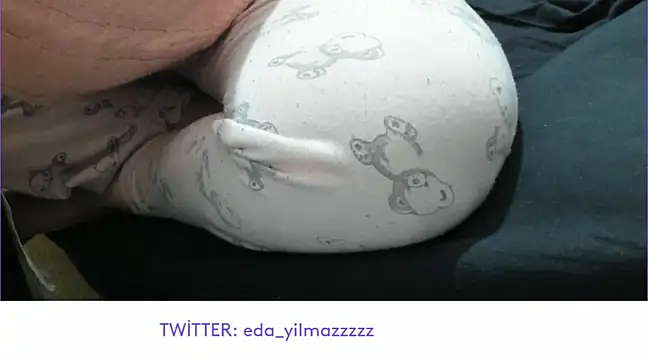 Snapshot of sexy_modelll chatting on March 4, 2025, 5:11 am sexy modelll online show from March 4, 2025, 5:11 am