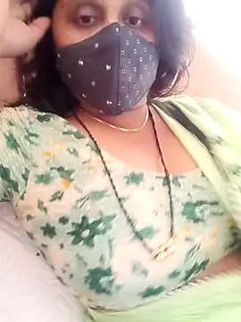 Snapshot of Indiantina chatting on February 27, 2026, 10:48 am Indiantina online show from February 27, 2026, 10:48 am