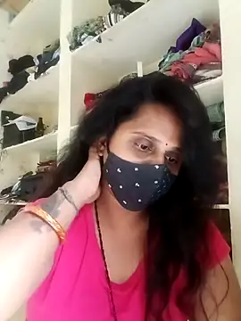 Snapshot of Indiantina chatting on November 20, 2025, 10:38 am Indiantina online show from November 20, 2025, 10:38 am