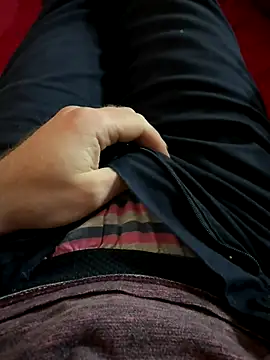 j1991j online show from November 21, 2025, 3:44 pm