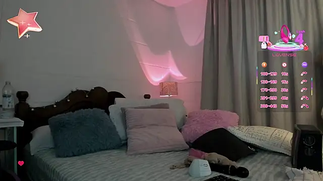 1Sweetnina online show from December 1, 2025, 7:26 pm