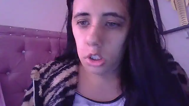 annarose19 online show from January 15, 2026, 8:45 pm