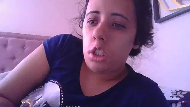 annarose19 online show from November 7, 2025, 4:55 pm