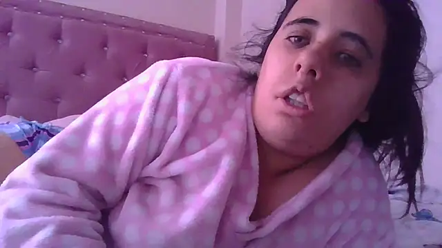 annarose19 online show from October 28, 2025, 6:29 pm