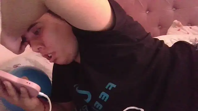 annarose19 online show from February 27, 2026, 7:14 pm