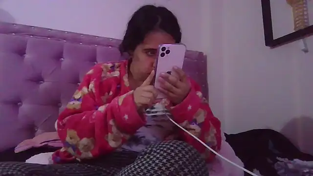 annarose19 online show from March 19, 2025, 2:05 am