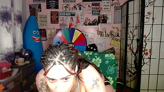 Snapshot of latinacubana chatting on March 29, 2026, 9:55 am latinacubana online show from March 29, 2026, 9:55 am