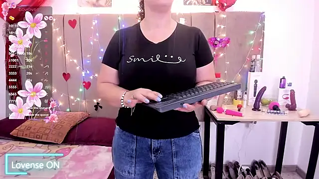 Snapshot of Zaly_mature chatting on March 7, 2026, 1:12 am Zaly mature online show from March 7, 2026, 1:12 am