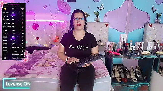 Zaly mature online show from May 29, 2026, 9:43 pm