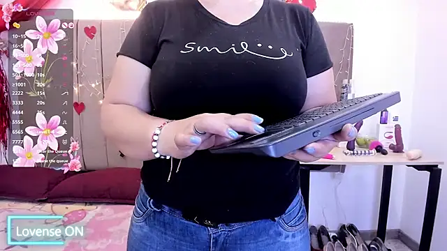 Snapshot of Zaly_mature chatting on March 5, 2026, 12:07 am Zaly mature online show from March 5, 2026, 12:07 am