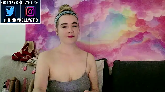 Kellylynn69 online show from September 26, 2025, 1:45 am