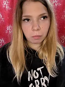 Zuli Kiska online show from November 4, 2025, 9:02 am