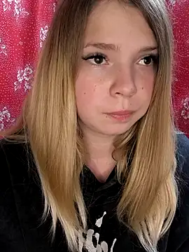 Zuli Kiska online show from October 30, 2025, 8:39 pm