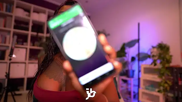 JosyBlack online show from December 2, 2025, 7:54 am