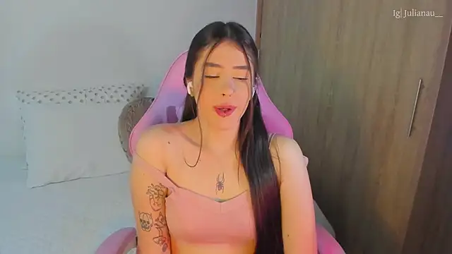 iriswest  online show from March 13, 2025, 2:16 am