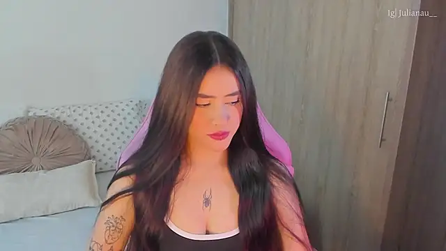 iriswest  online show from March 5, 2025, 8:10 pm