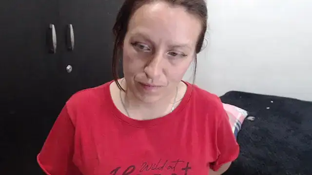 Snapshot of kittykalor09 chatting on April 7, 2026, 4:14 am kittykalor09 online show from April 7, 2026, 4:14 am