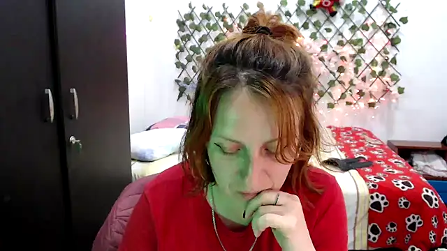 Snapshot of kittykalor09 chatting on March 29, 2026, 12:34 am kittykalor09 online show from March 29, 2026, 12:34 am