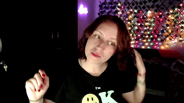 Snapshot of kittykalor09 chatting on April 5, 2026, 1:23 am kittykalor09 online show from April 5, 2026, 1:23 am