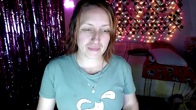 kittykalor09 online show from February 25, 2026, 1:39 am