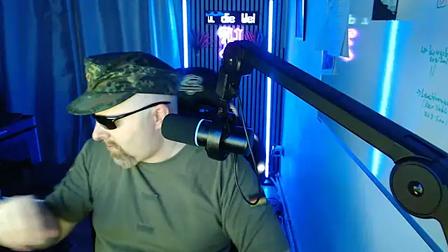 DerPornoPete online show from July 12, 2026, 12:11 am