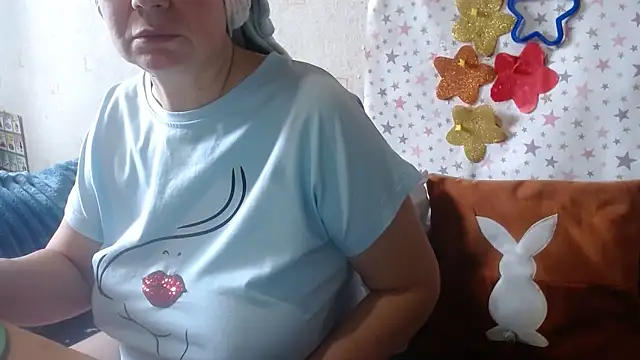 QueenLana online show from October 26, 2025, 6:58 am