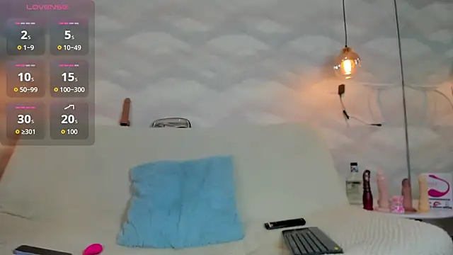 danaythamara1 online show from November 10, 2025, 9:20 pm