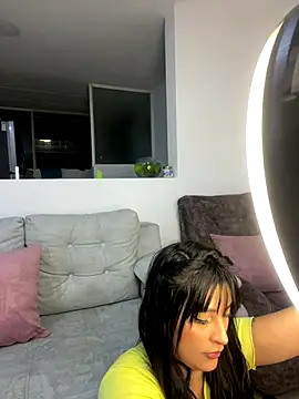 Snapshot of natalia-888 chatting on October 6, 2025, 12:34 am natalia-888 online show from October 6, 2025, 12:34 am