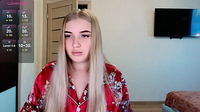 Adr1ana  online show from October 17, 2025, 5:11 am