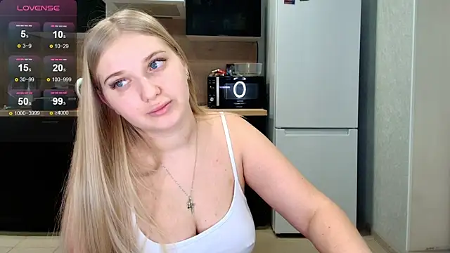 Snapshot of Adr1ana_ chatting on January 17, 2026, 5:22 am Adr1ana online show from January 17, 2026, 5:22 am