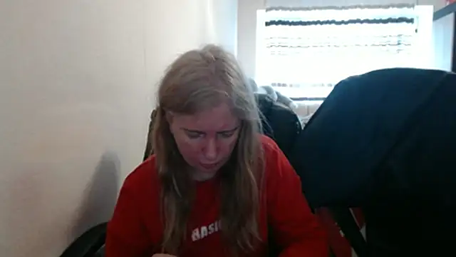 PeterAndJen online show from April 13, 2026, 8:18 am