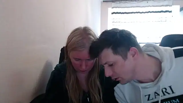 PeterAndJen online show from May 3, 2026, 5:49 pm