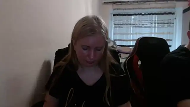 PeterAndJen online show from May 20, 2026, 4:59 pm