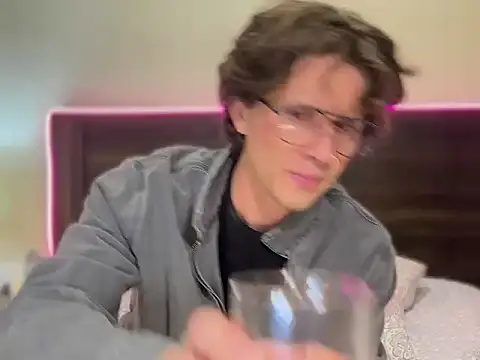 mcklister kinky feets online show from March 15, 2026, 8:43 am