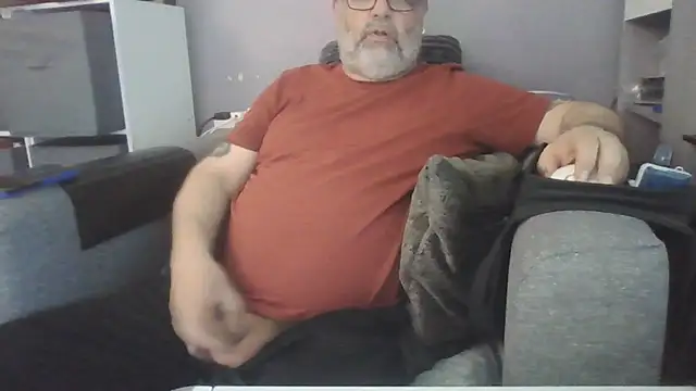 Snapshot of Naturistmale45 chatting on April 19, 2026, 11:55 am Naturistmale45 online show from April 19, 2026, 11:55 am