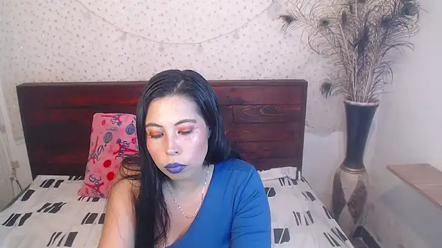 NikkieMilky online show from October 3, 2025, 1:53 am