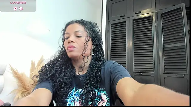 angelica af online show from October 29, 2025, 6:18 pm