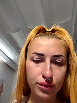 Snapshot of kylie_blck chatting on January 19, 2026, 4:05 am kylie blck online show from January 19, 2026, 4:05 am