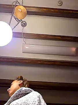 Snapshot of kylie_blck chatting on April 14, 2026, 3:33 am kylie blck online show from April 14, 2026, 3:33 am