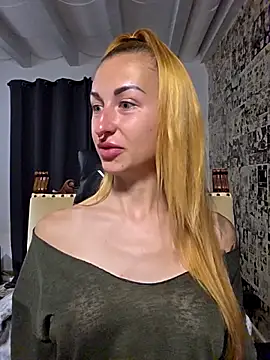 Snapshot of kylie_blck chatting on April 6, 2026, 4:46 am kylie blck online show from April 6, 2026, 4:46 am