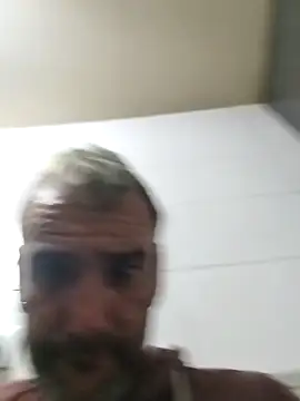 Snapshot of raulacab chatting on April 1, 2026, 11:34 pm raulacab online show from April 1, 2026, 11:34 pm