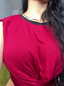 Angela isabella online show from June 9, 2026, 10:00 pm