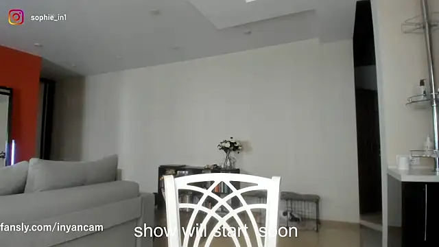 Snapshot of _in_yan chatting on July 24, 2026, 7:04 am in yan online show from July 24, 2026, 7:04 am