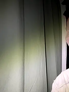 dropmoney online show from December 3, 2025, 2:01 am