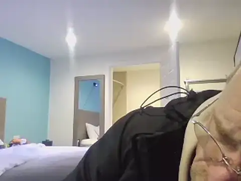 OGaddix269 online show from February 19, 2025, 8:31 pm