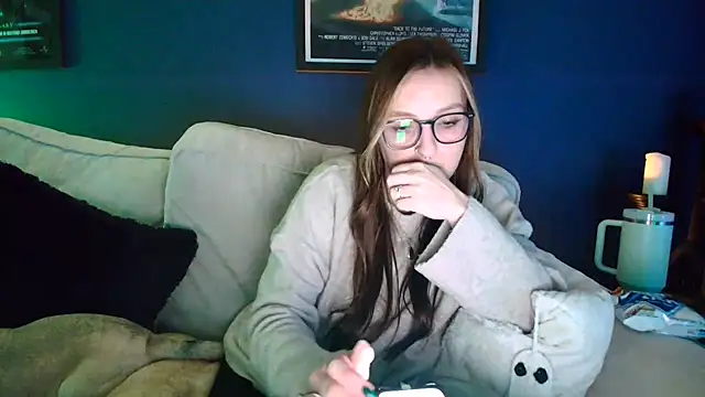 Snapshot of short_sweetpea chatting on December 4, 2025, 6:18 pm short sweetpea online show from December 4, 2025, 6:18 pm