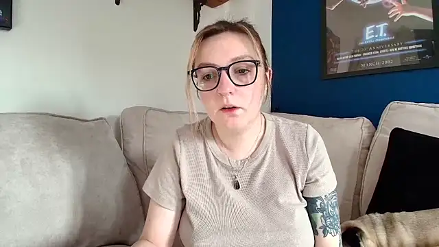 short sweetpea online show from February 9, 2026, 9:40 am