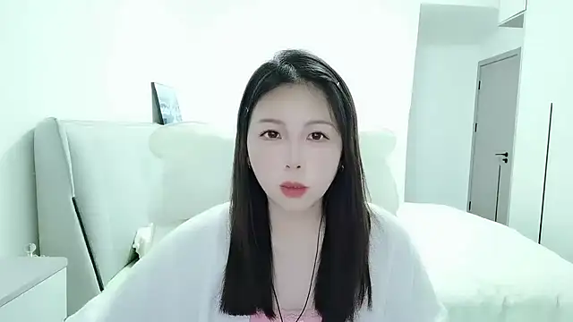 Sunset glow online show from December 2, 2025, 2:56 am