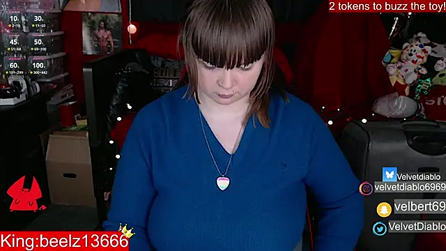 Snapshot of VelvetDiablo chatting on January 24, 2025, 3:54 am VelvetDiablo online show from January 24, 2025, 3:54 am