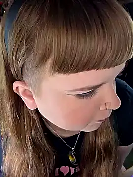 Snapshot of VelvetDiablo chatting on November 15, 2025, 1:09 am VelvetDiablo online show from November 15, 2025, 1:09 am